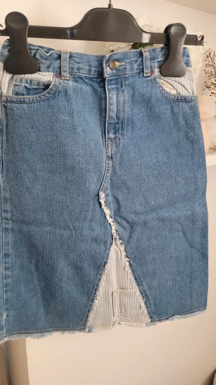 Jupe fille Okaïdi 6 ans comme neuve - photo numéro 3