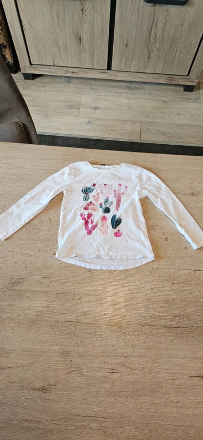 T shirt blanc à manches longues, avec dessin de cactus, Kiabi, 6 ans