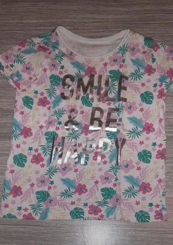 a vendre t shirt.taille 4/5ans