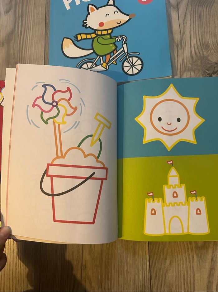 3 cahiers de coloriages - photo numéro 5