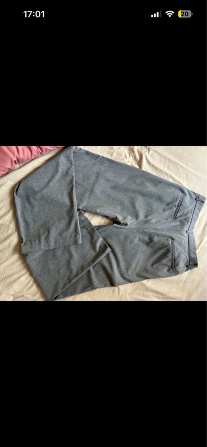 Pantalon gris - photo numéro 3