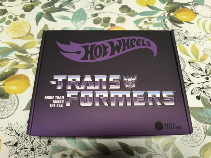 Hot Wheels Transformers Nemesis Prime – Neuf / Scellé