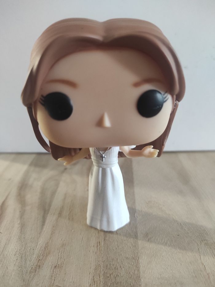 Figurine Funko pop Juliet 709 SANS boîte ( Roméo et Juliette )