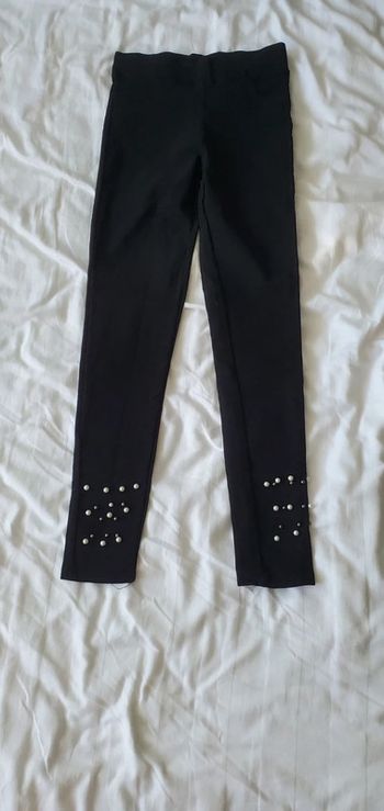 Leggings noir avec des strass
