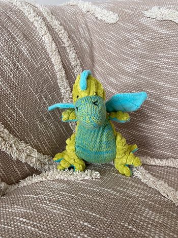 Peluche doudou 20cm Zara Home dragon vert et bleu très bon état