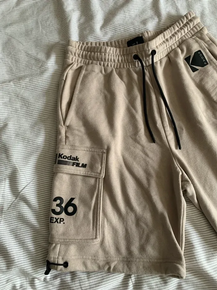 Bermuda beige - photo numéro 3