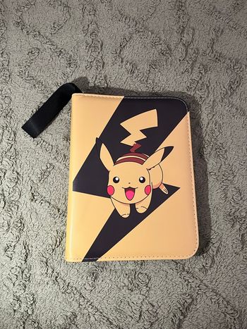 Classeur pour carte Pokémon pikachu