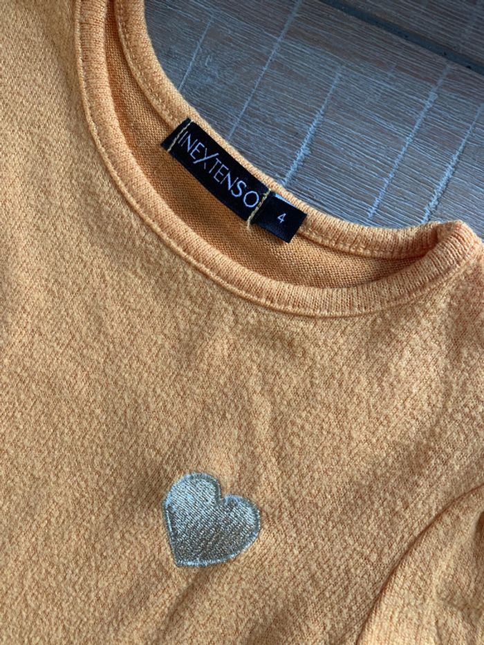 Pull orange 4 ans - photo numéro 2