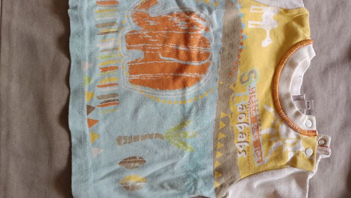 Tee shirt.short. - photo numéro 2