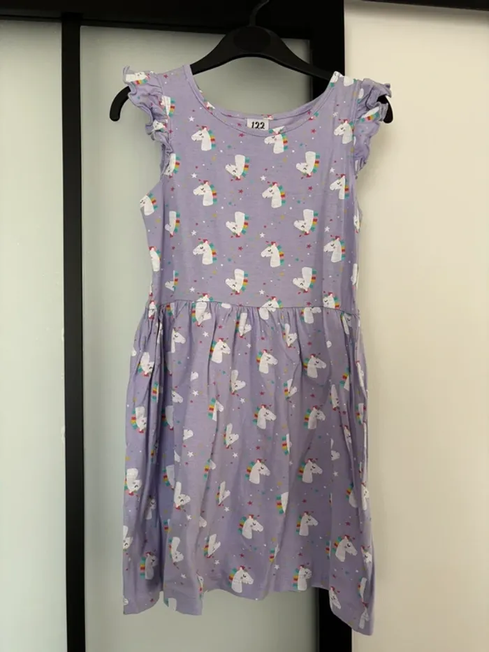 Robe licorne 7/8 ans 122/128 cm