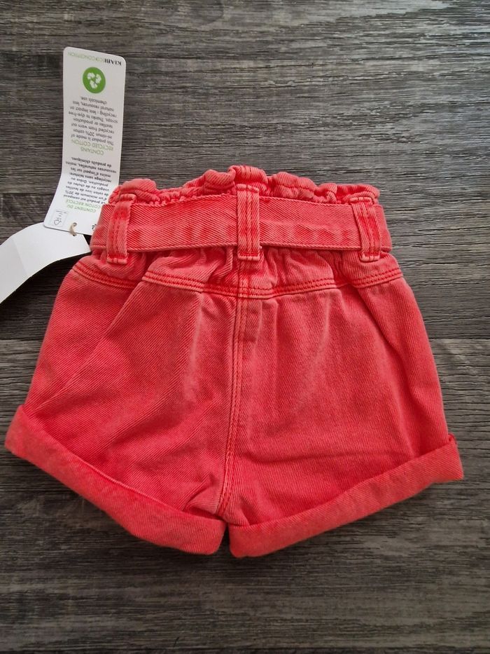 Short bébé fille rouge cerise - photo numéro 2