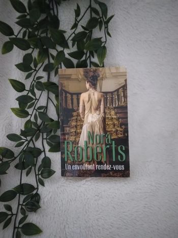 🌸Livre un envoûtant rendez-vous de Nora Roberts🌸