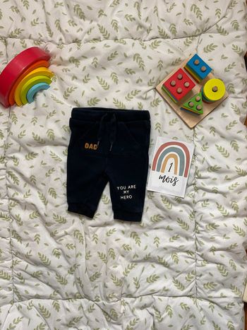 pantalon bleu marine inscription sur les jambes lien de serrage 1 mois kiabi