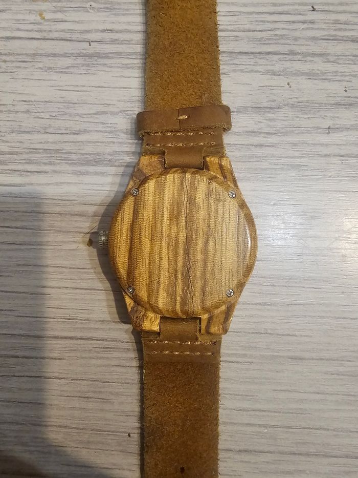 Montre bois mécanisme apparent homme - photo numéro 6