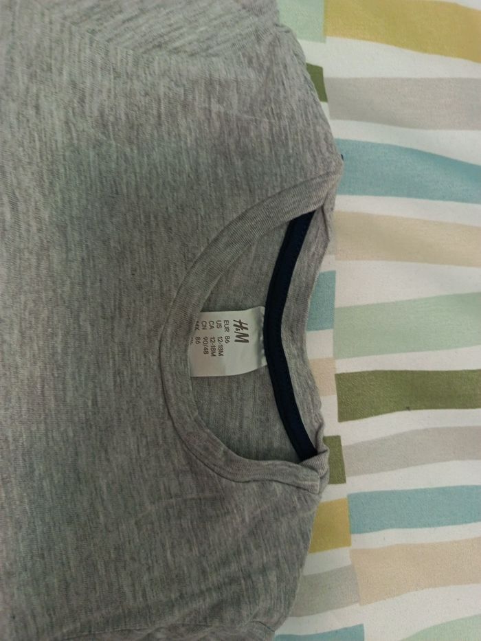 Pull fin H&M 86 cm - photo numéro 3