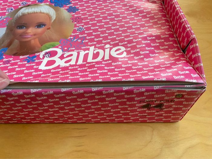 Boite transport barbie - photo numéro 2