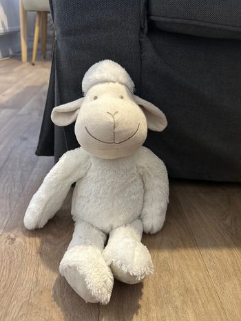Peluche mouton