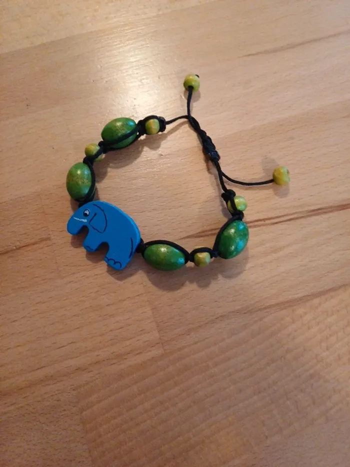 Bracelet enfant qui s adapte à tout les poignets