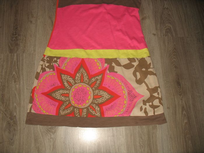 ROBE MC ORANGE ROSE A MOTIFS "MISS CAPTAIN" - TAILLE 42 - n°14 - photo numéro 3