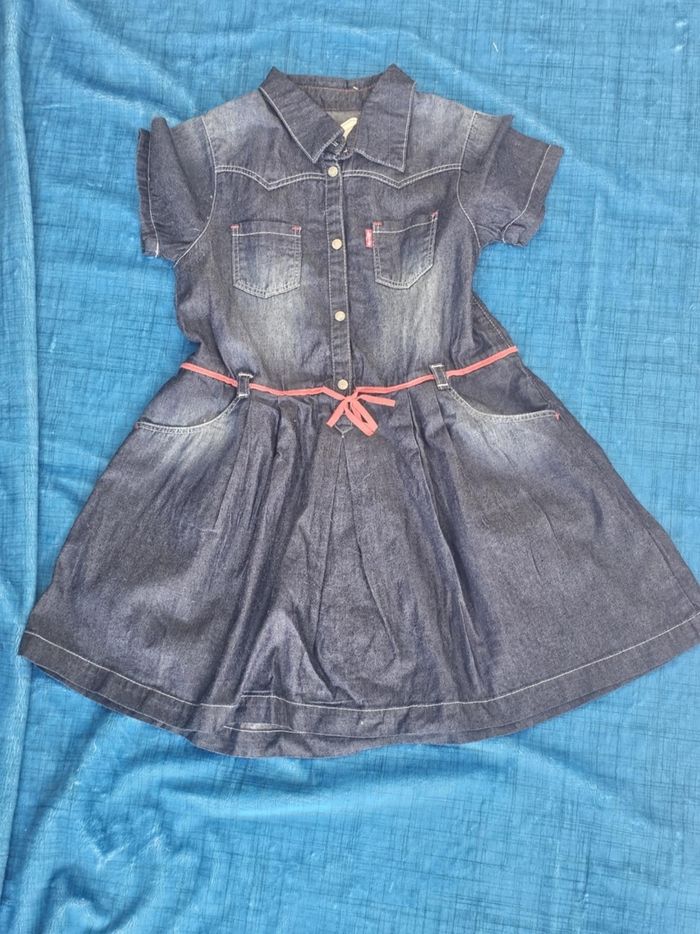 Robe levi's 36 mois