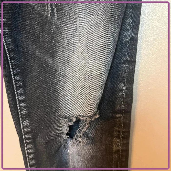 Jeans icon2 taille 31 modèle troué - photo numéro 7