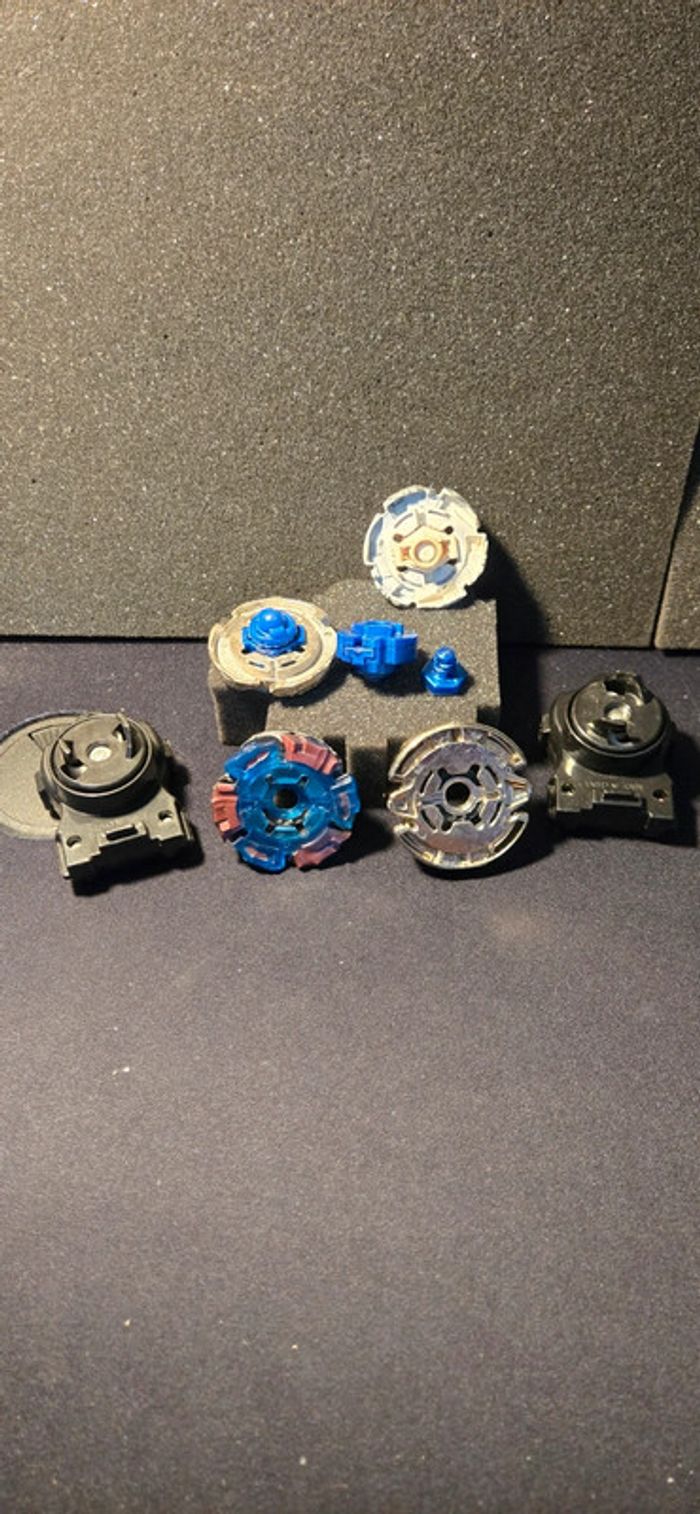 Lot de pièces toupies Beyblade - photo numéro 3