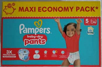 Couche Pampers culotte taille 5. 86 couches