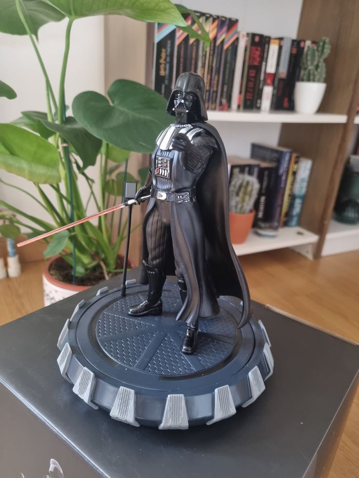 Figurine Darth Vader Lumineuse neuf