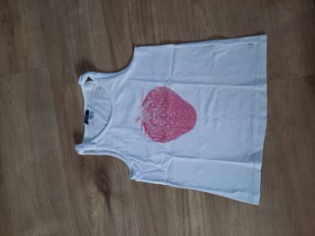 T-shirt/débardeur blanc "fraise" Okaïdi 10 ans