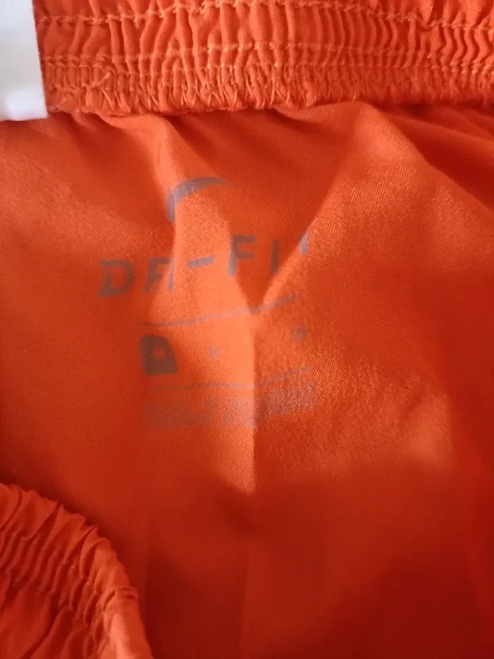 Short Nike foot mhsc taille m porté par un joueur - photo numéro 5