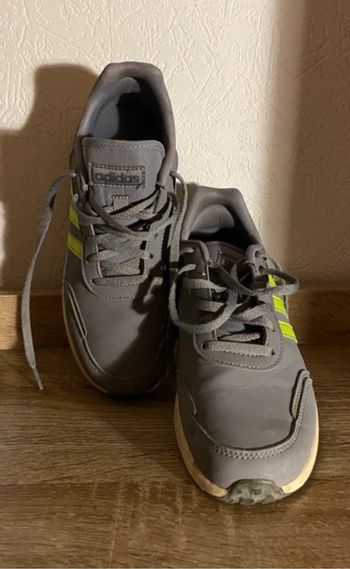 Basket Adidas taille 36