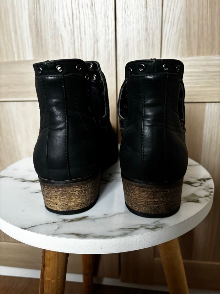Bottines noires œillets GEMO t.39 - photo numéro 5