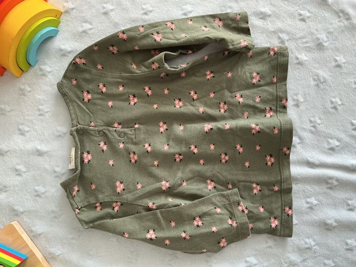 teeshirt manches longues kaki fleuri rose 9 mois tape à l'oeil - photo numéro 8