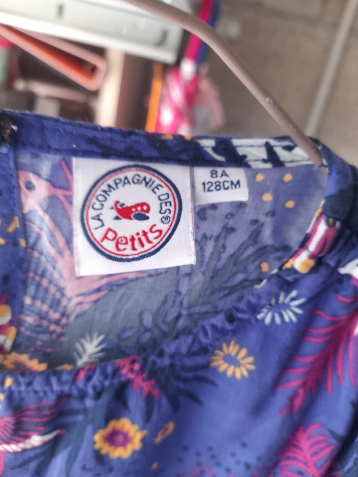 Très jolie robe de la compagnie des petits en 8ans - photo numéro 2