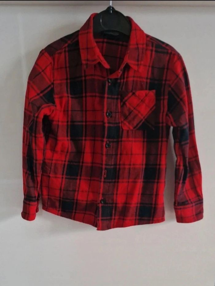 Chemise à carreaux