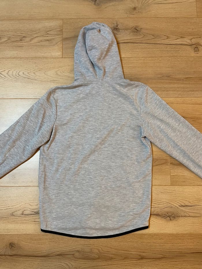 Gilet gris - photo numéro 6