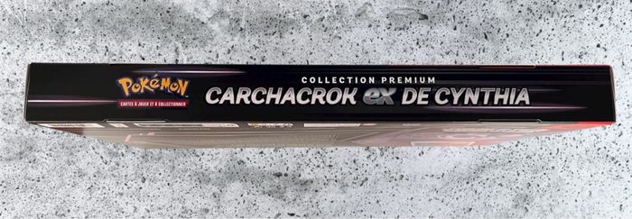 Coffret Carchacrok ex de Cynthia Pokémon - photo numéro 4