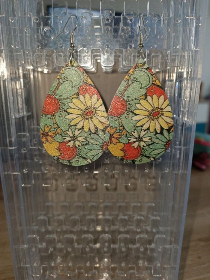 Boucles d'oreilles fleurs - photo numéro 2