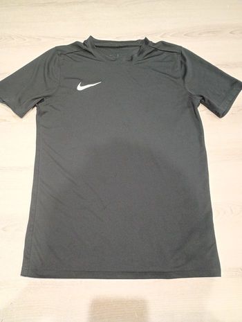 T-shirt de sport Nike Dri-FIT - Taille M
