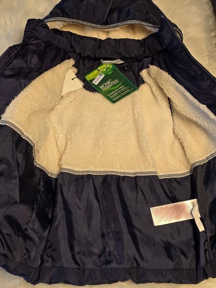 NEUVE (non portée) 🏷😍🥰🩷sublime  DOUDOUNE CHAUDE  (automne/hiver)  8 ANS fille 🩷🩷😍👌👌 - photo numéro 5