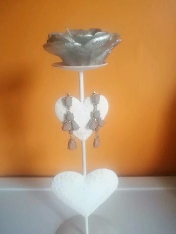 🌸Boucles d'oreilles chandelier grises "Amrita Singh" 🌸