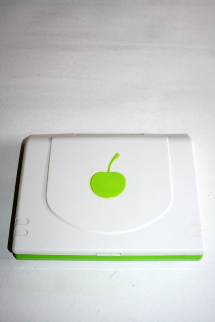 Ordinateur vert pour tout petit - photo numéro 3