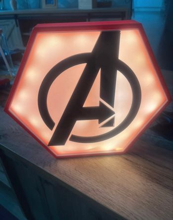 Lampe avengers 