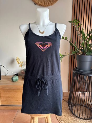 Robe noire Roxy