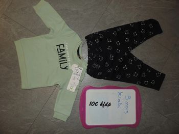 ensemble kiabi taille 9 mois neuf