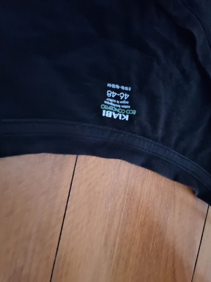 Tee shirt, kiabi, taille 44/46, bon état - photo numéro 2