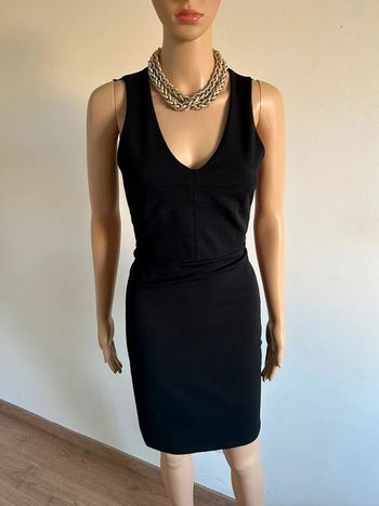 Robe noire sans manches neuve avec dentelle Morgan taille 38