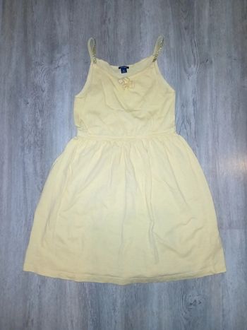 robe jaune bretelle élastique à paillette kiabi taille 8 ans