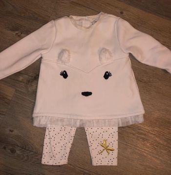 Ensemble blanc bébé 6 mois excellent etat