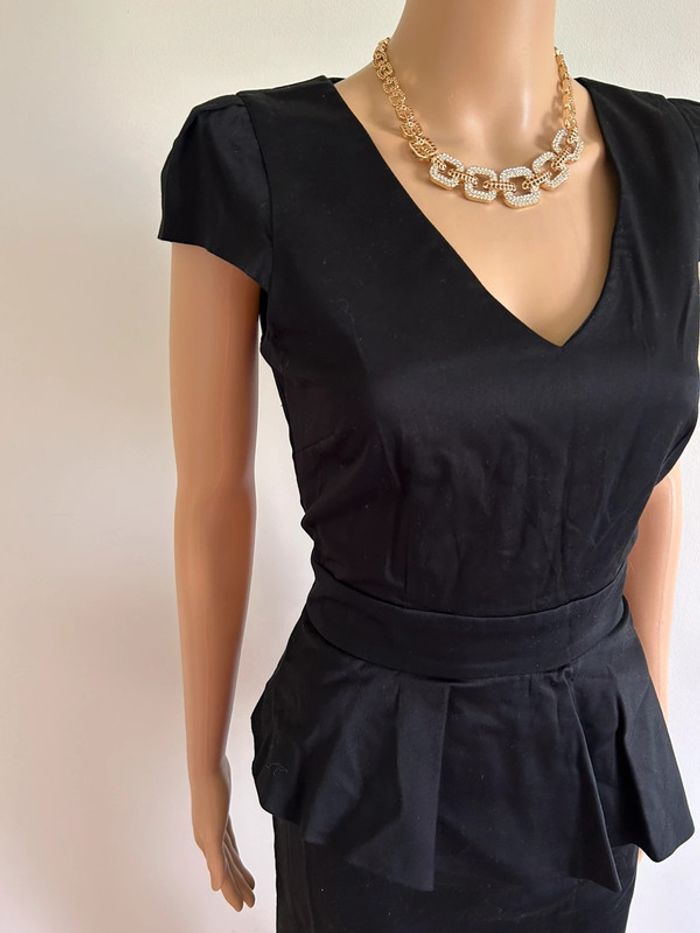 Robe noire à manches courtes Sinequanone taille 38 jamais portée (taille petit) - photo numéro 5